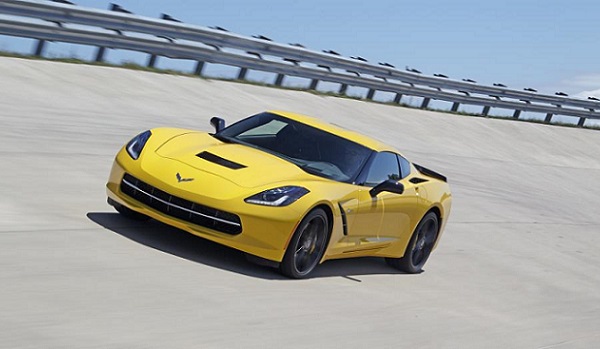 2015-Chevrolet-Corvette-097 text