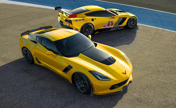 2015 Chevrolet Corvette Z06 and C7R