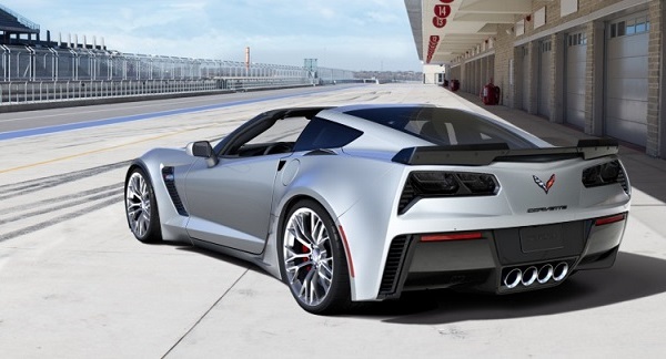 2015-Chevrolet-Corvette-Z06 lead