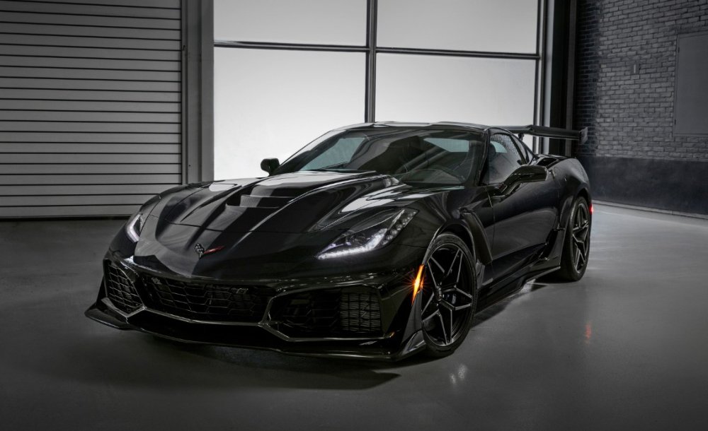 2019 Corvette ZR1 Front