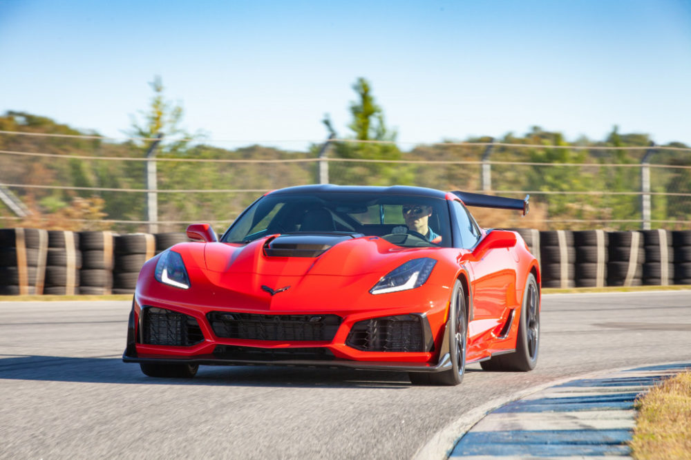 2019 Corvette ZR1 Wins <em>Motor Authority</em> 'Best Car to Buy' Title