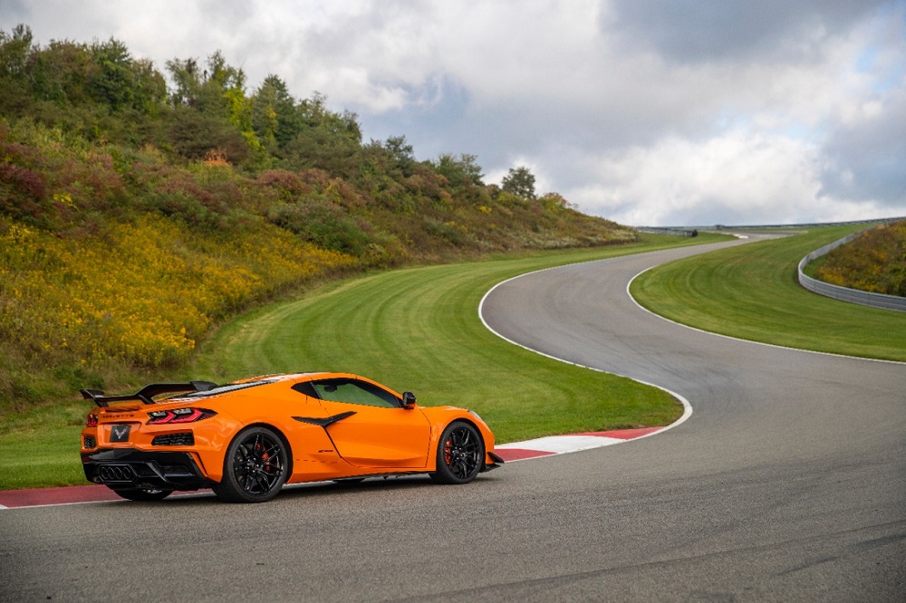 What It’s REALLY Like to Own a C8 Corvette Z06 (Owner Opions!)