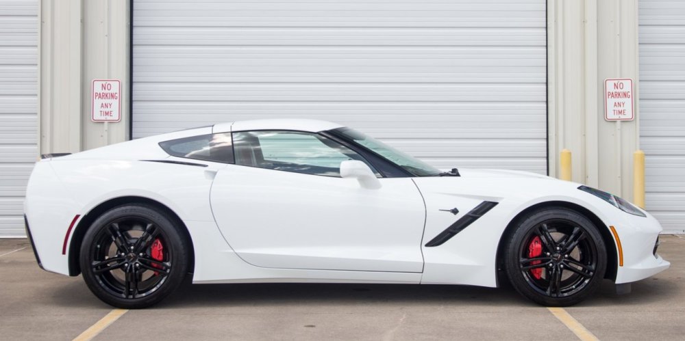 C7 Corvette Runs 9s