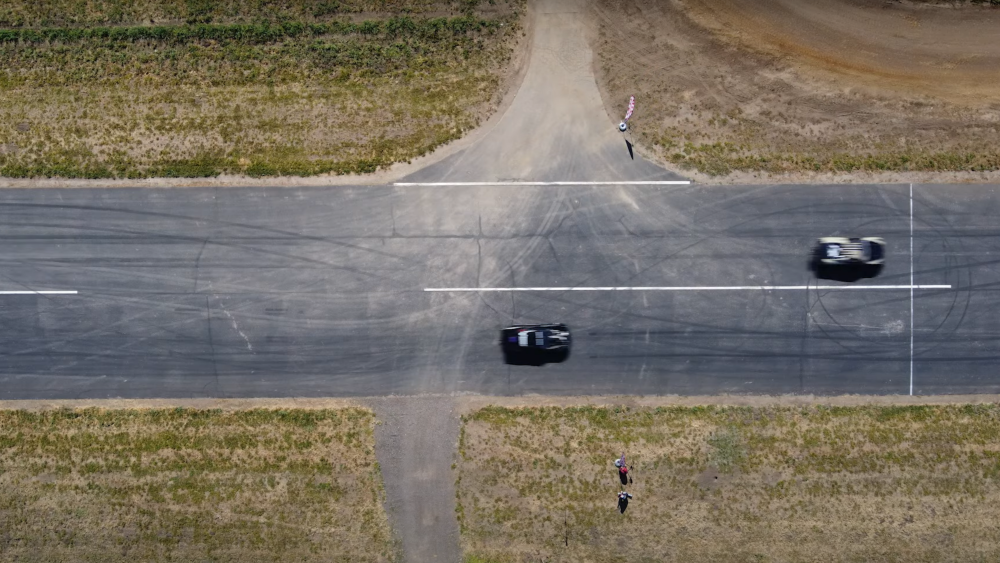 C6 Corvette Drag Races Nissan GT-R