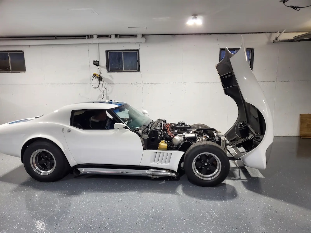 Custom 1968 Corvette