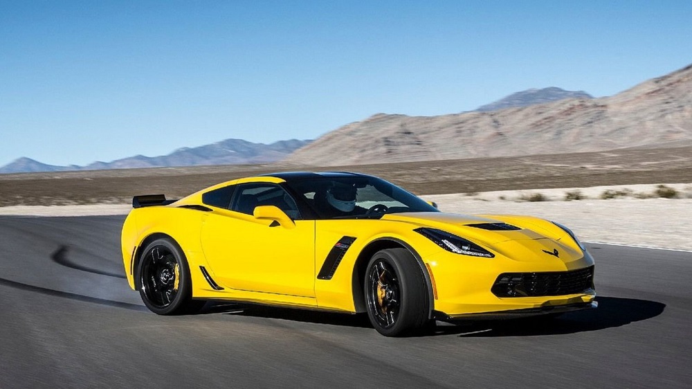 Corvette Stingray in Yellow