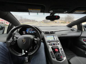 Huracan interior