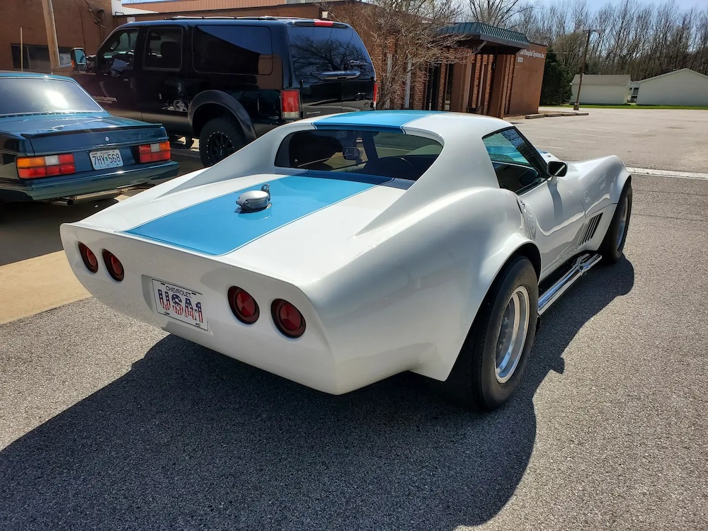 Custom 1968 Corvette