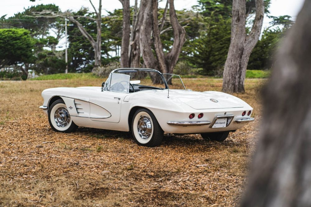 Gorgeous Celebrity-Owned 1961 Corvette