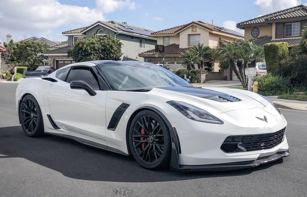 White C7 Corvette Z06