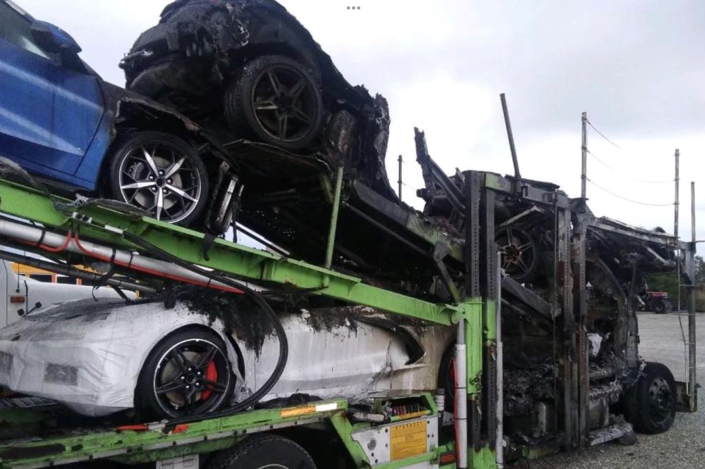 C8 Corvettes Destroyed By Fire