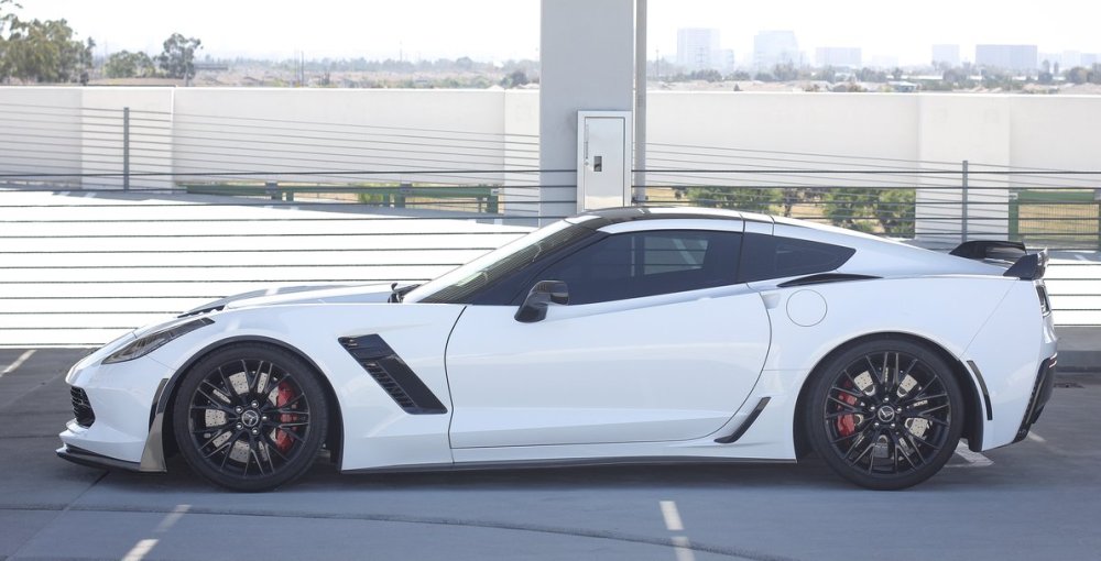 White C7 Corvette Z06