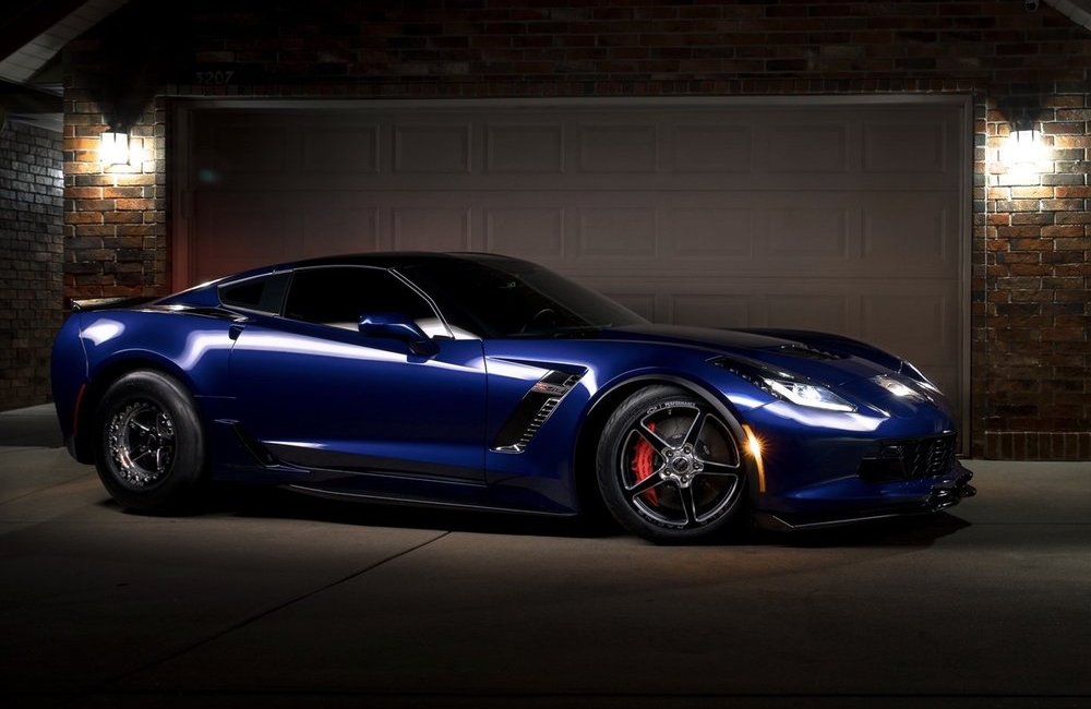 Corvette Z06 Runs 9s