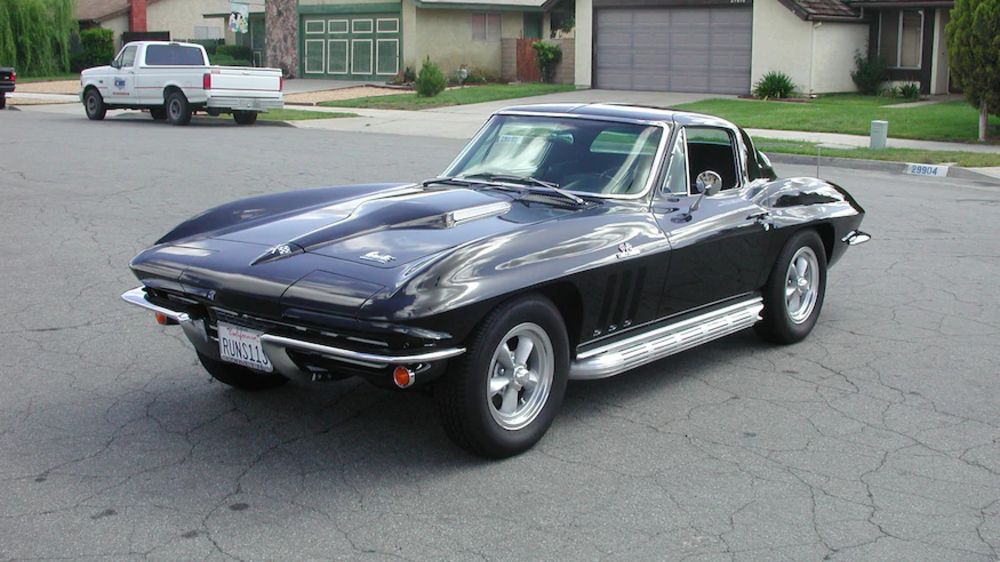 Factory Big Block '66 Corvette Packed a Beefed-Up ZZ502 Under the Hood