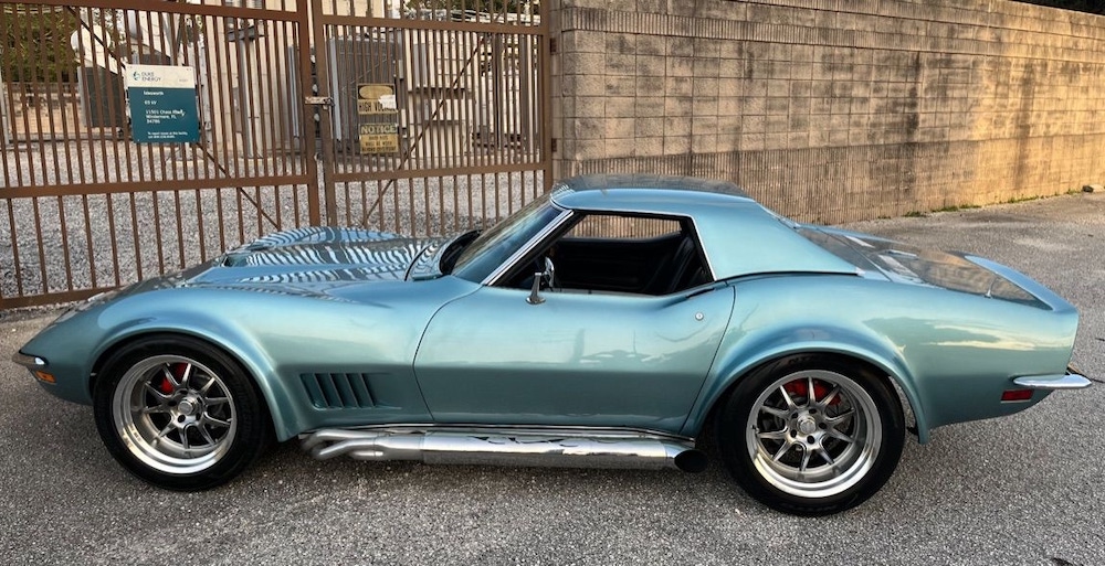 C3 Corvette of the Year modified Bluesting70