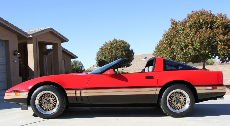 Mecum 1985 Corvette C4