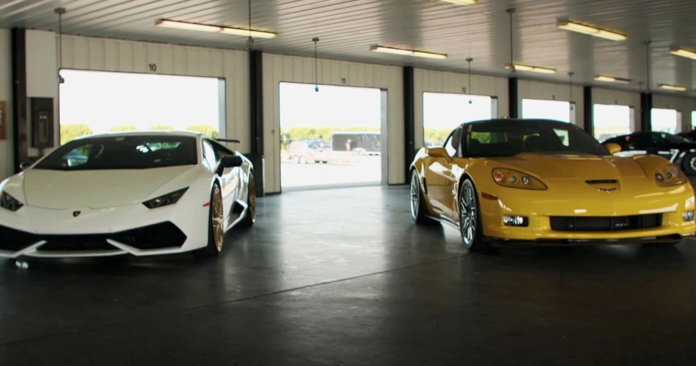 C6 Corvette ZR1 Destroys Lamborghini Huracan in Roll Race