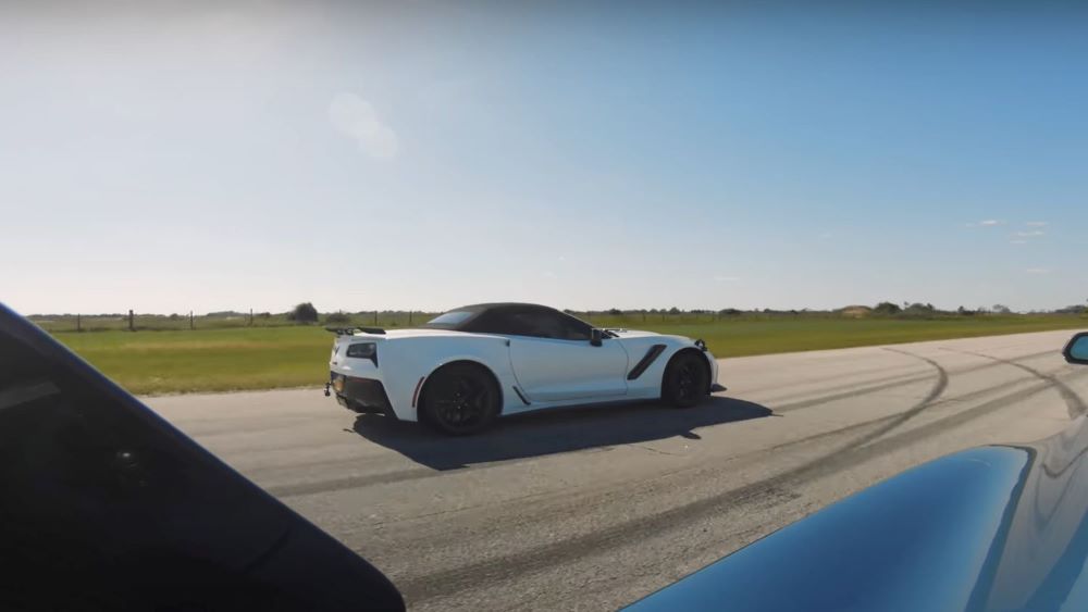 C7 Corvette ZR1 vs 2020 Shelby GT500 Roll Race