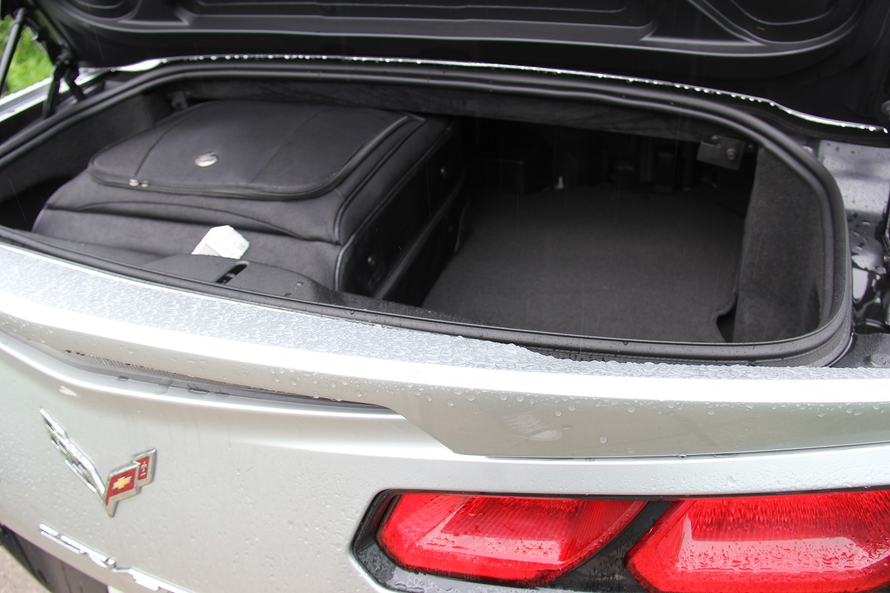 C7 (trunk space)