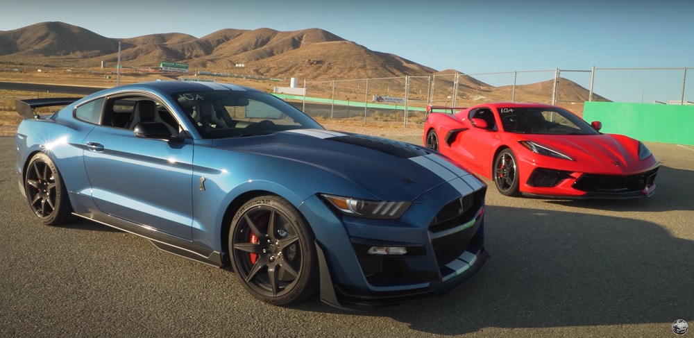 C8 Corvette vs Ford Mustang Shelby GT500 Carbon Fiber Track Package 002