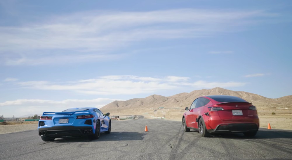 C8 Corvette vs Tesla Model Y