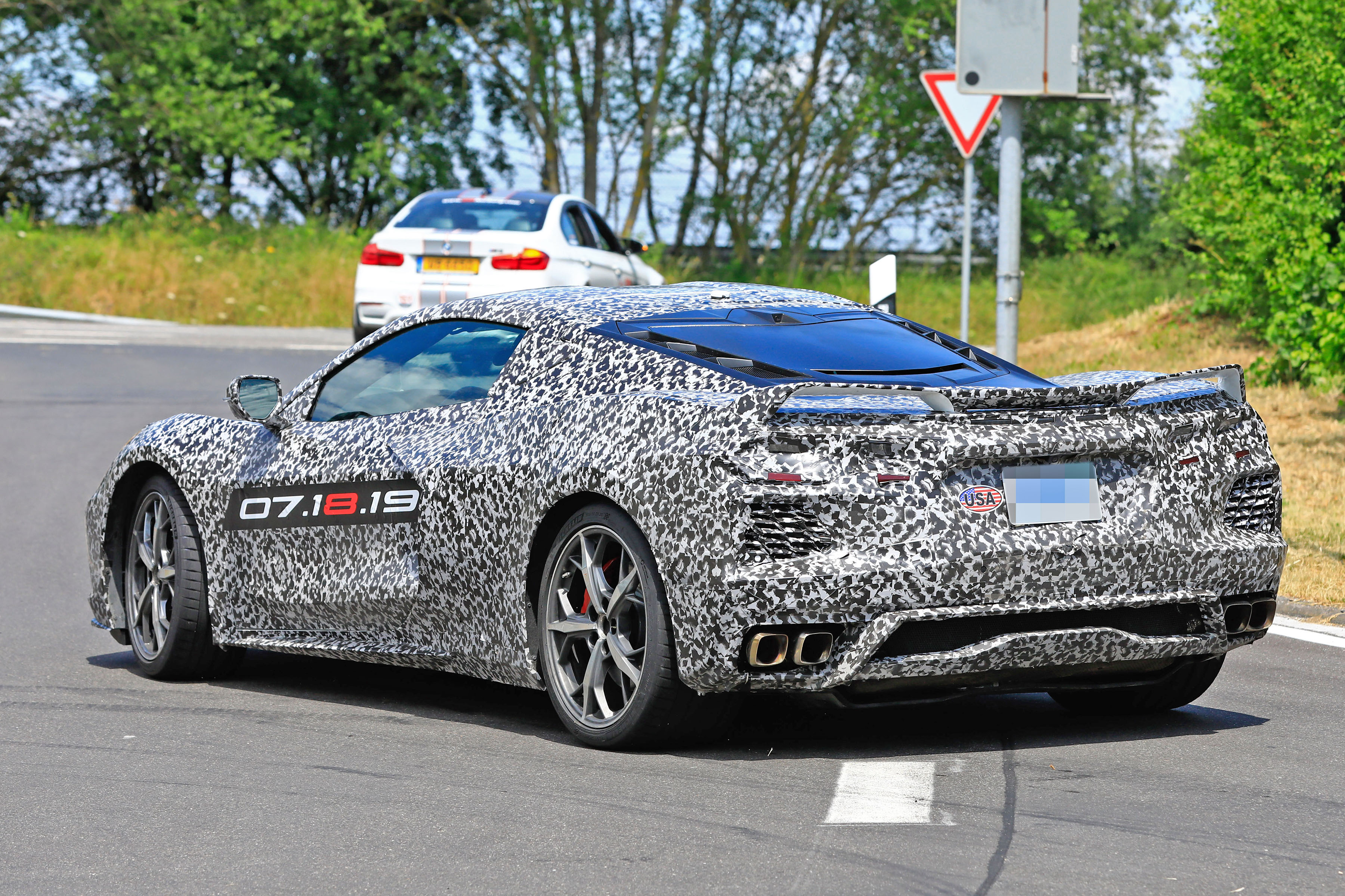 Mid Egine C8 Corvette Zora Spy Shots 2019 2020