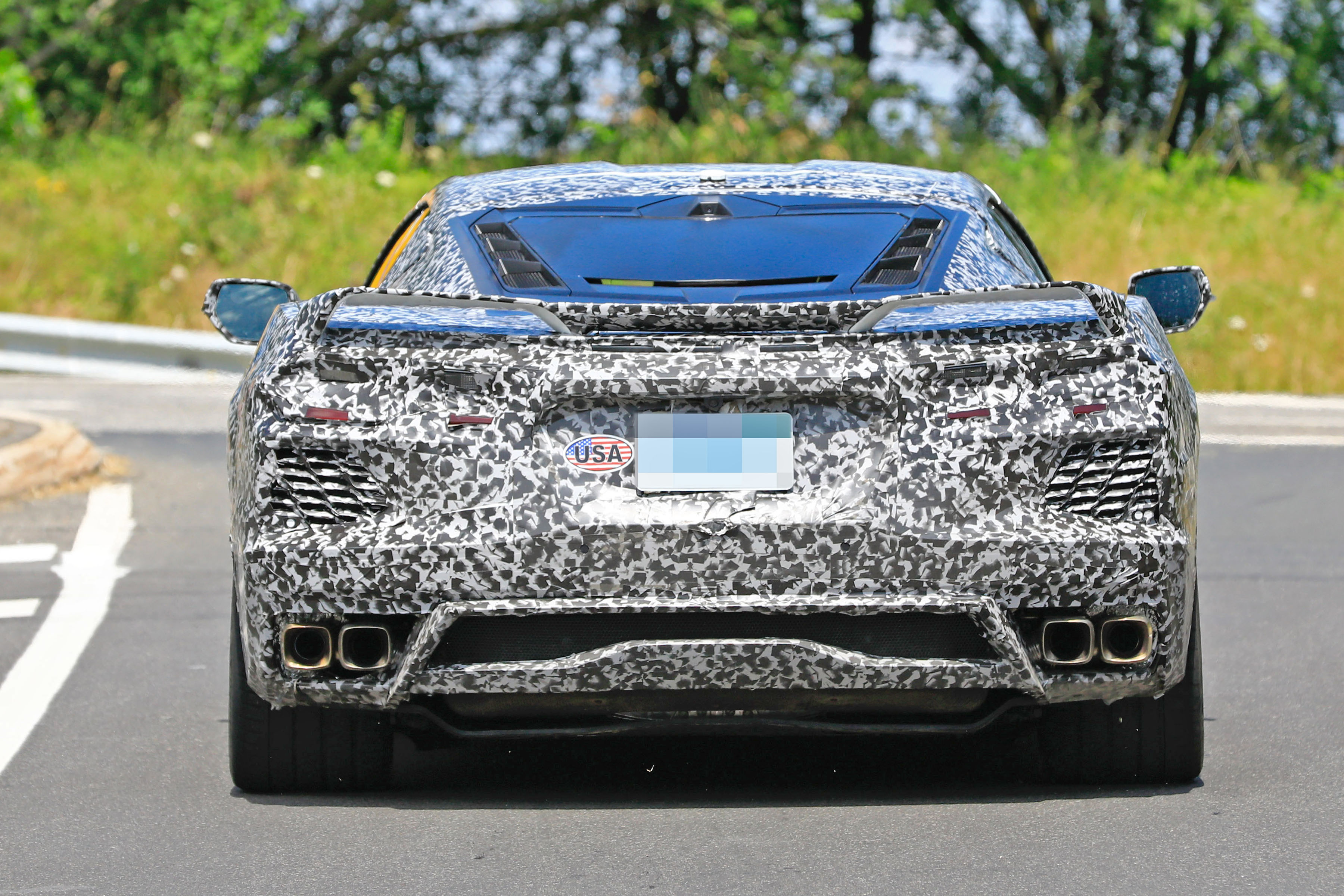 Mid Egine C8 Corvette Zora Spy Shots 2019 2020