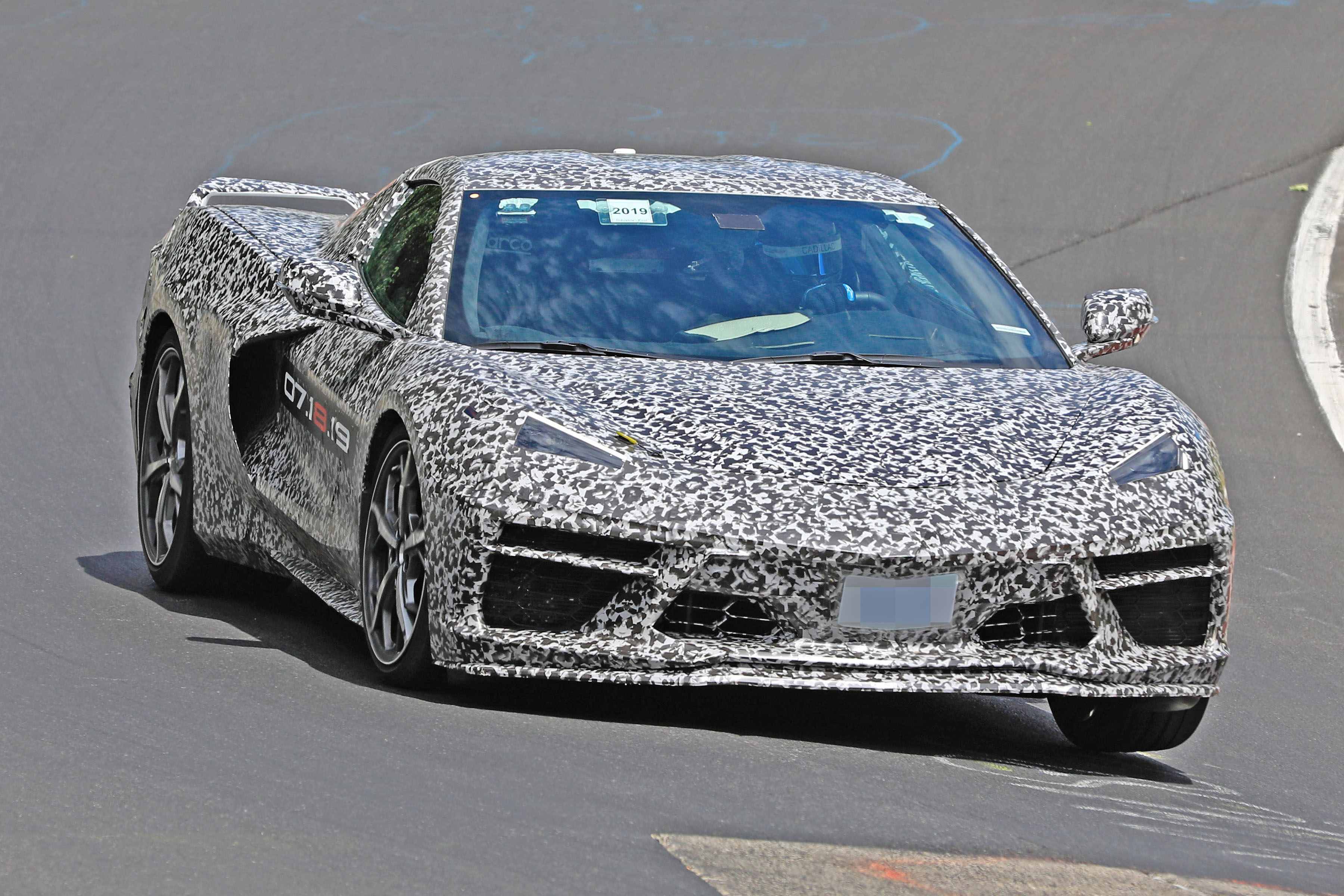 Mid Egine C8 Corvette Zora Spy Shots 2019 2020