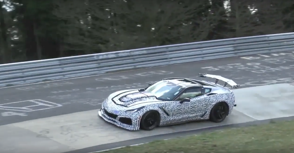 Chevrolet Corvette ZR1 Spy Shot 2