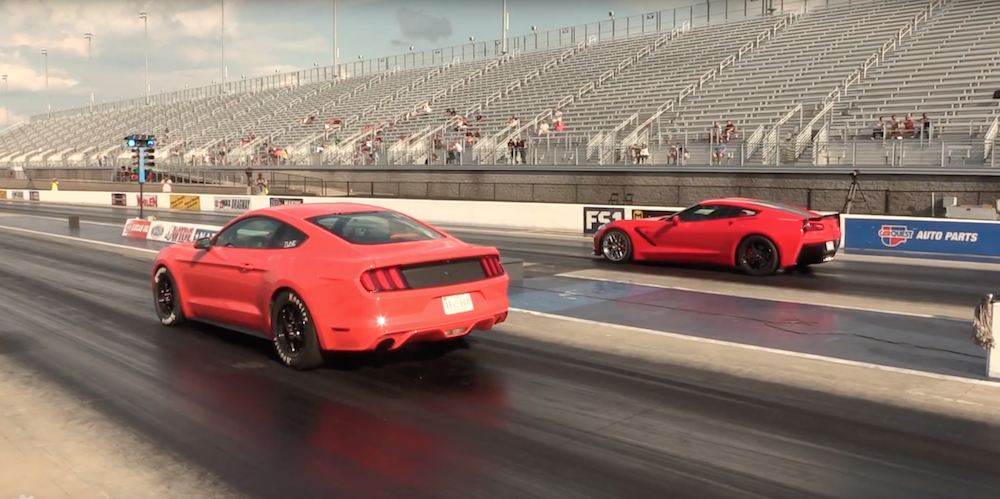 Corvette C7 vs EcoBoost Mustang