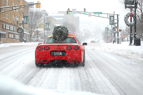 corvette-holiday-lead