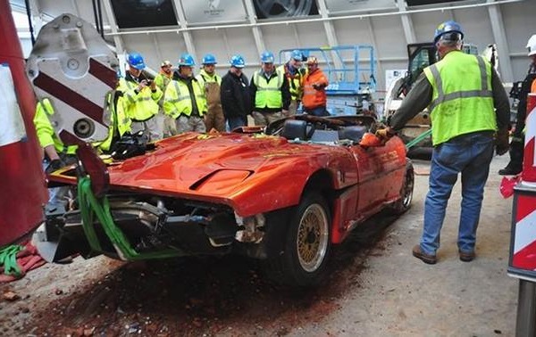 Corvette-Museum-sinkhole-recovery-updates-PPG-Pace-Car-front