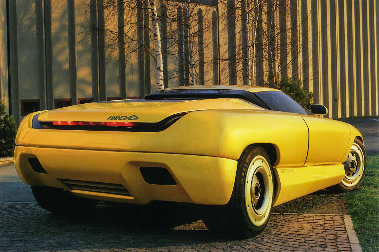 Bertone Imagined What a Mid-Engine Corvette Would Look Like Back in 1990