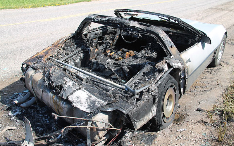 corvette_burnT