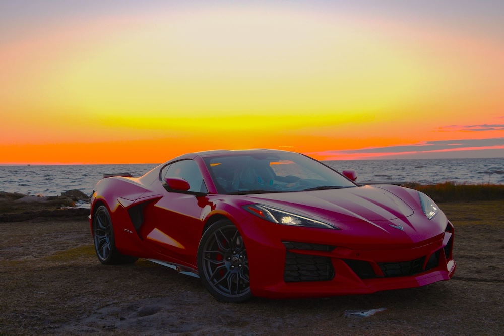 C8 Corvette Coupe vs Convertible