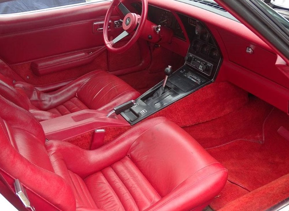 Duntiv Corvette Interior