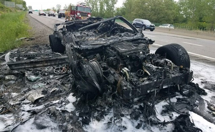 Corvette Z06 Goes up in Flames, and Nightmare Becomes Reality