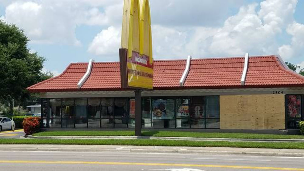 Corvette Visits McDonald's