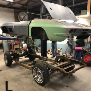 Removing body from 1967 Corvette frame