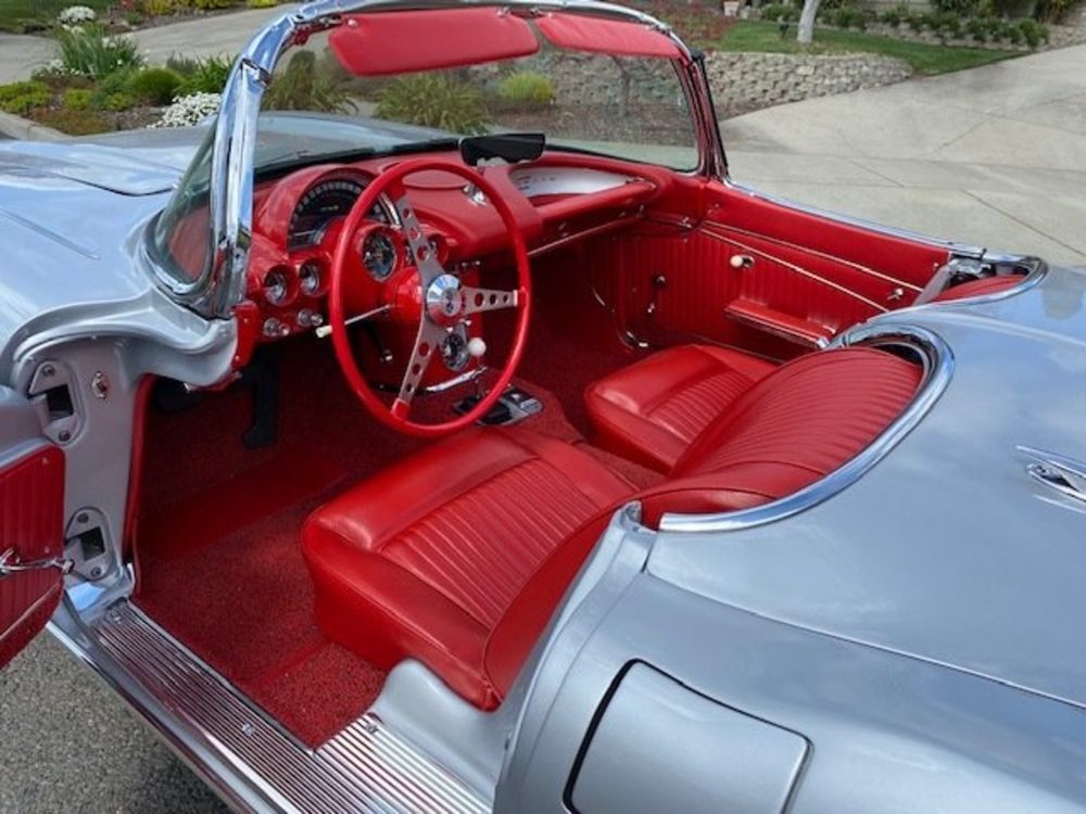 1962 Chevrolet Corvette RPO 687