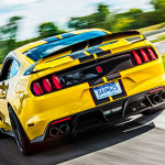 Mustang GT350R Bests Corvette C7 Z06 in R&T's Performance Car of the Year