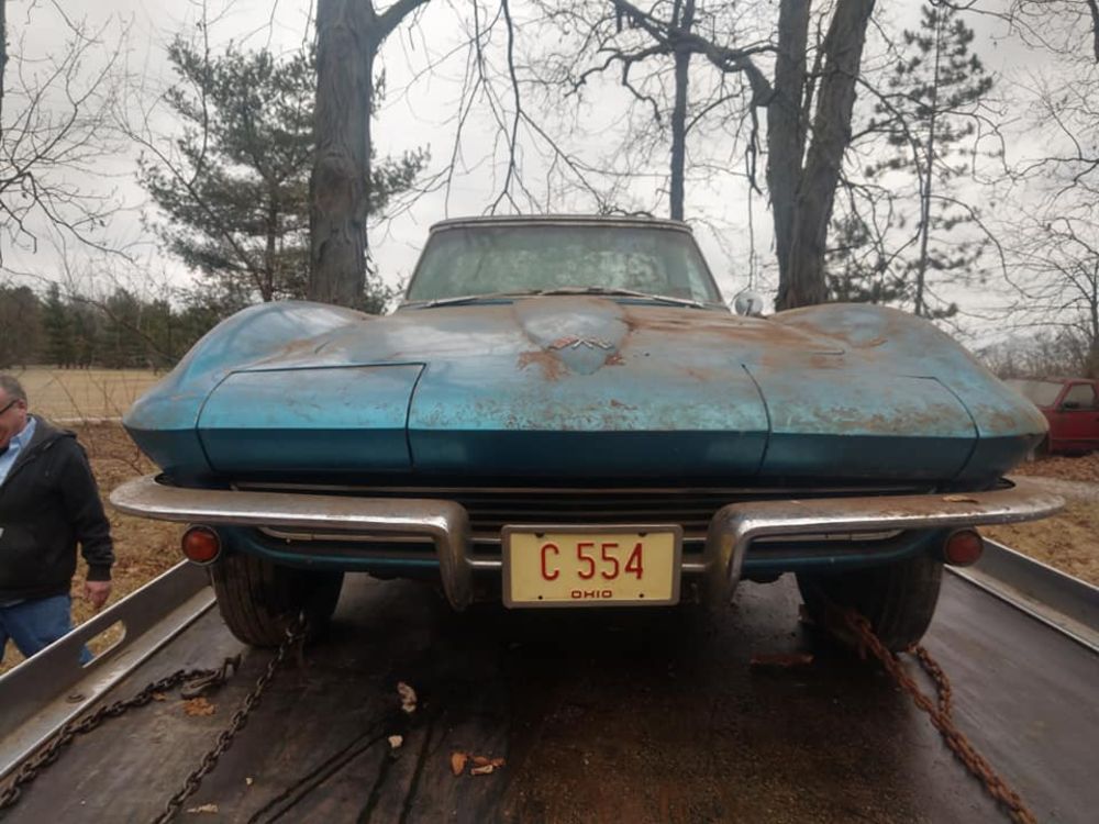 Messy Ohio Garage Hid Forgotten '65 Corvette