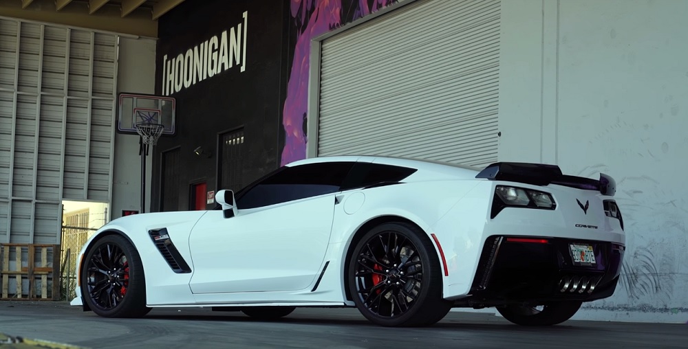 Alec Hohnadell' tire-roasting Corvette Z06.