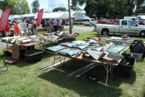 CORVETTE FORUM: Corvettes at Carlisle