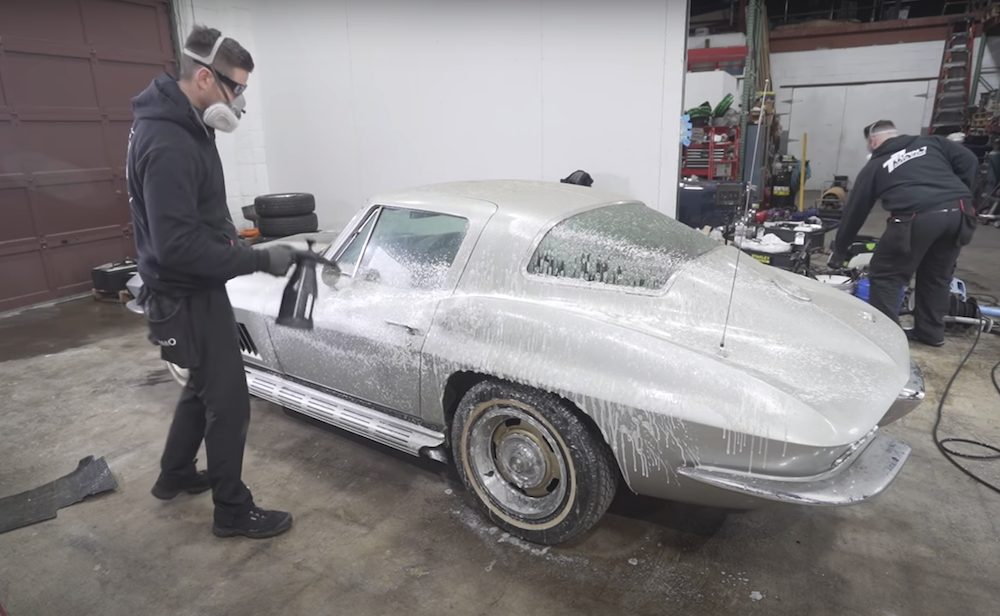 Larry Kosilla AMMO NYC 1967 Corvette Stingray 427 First Wash FROTHe