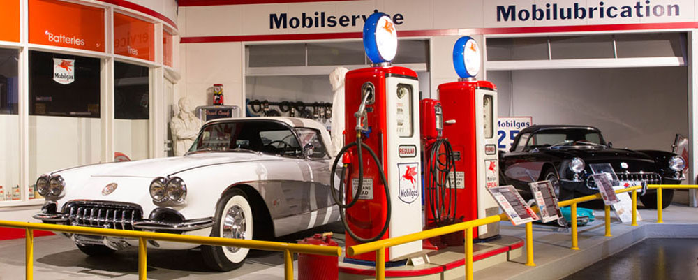 National Corvette Museum Corvettes at Gas Station - Corvette Forum