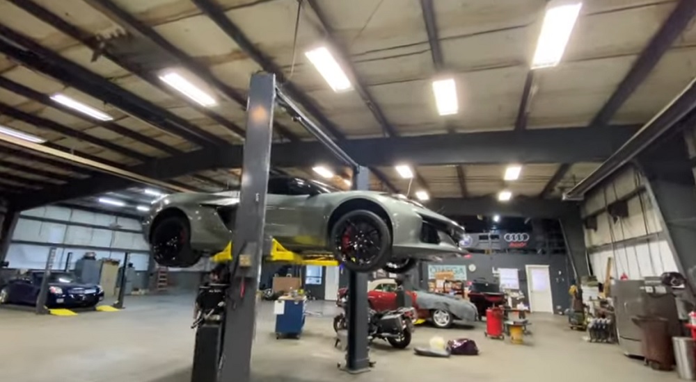 Z06 on lift