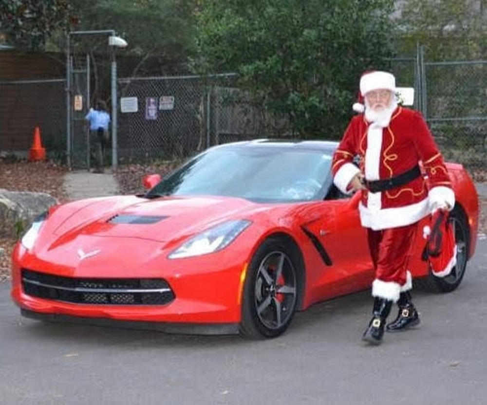 Santa's C7 Corvette