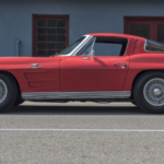 1963 Chevrolet Corvette Z06 Tanker Is a 1-of-63 Split-Window Special