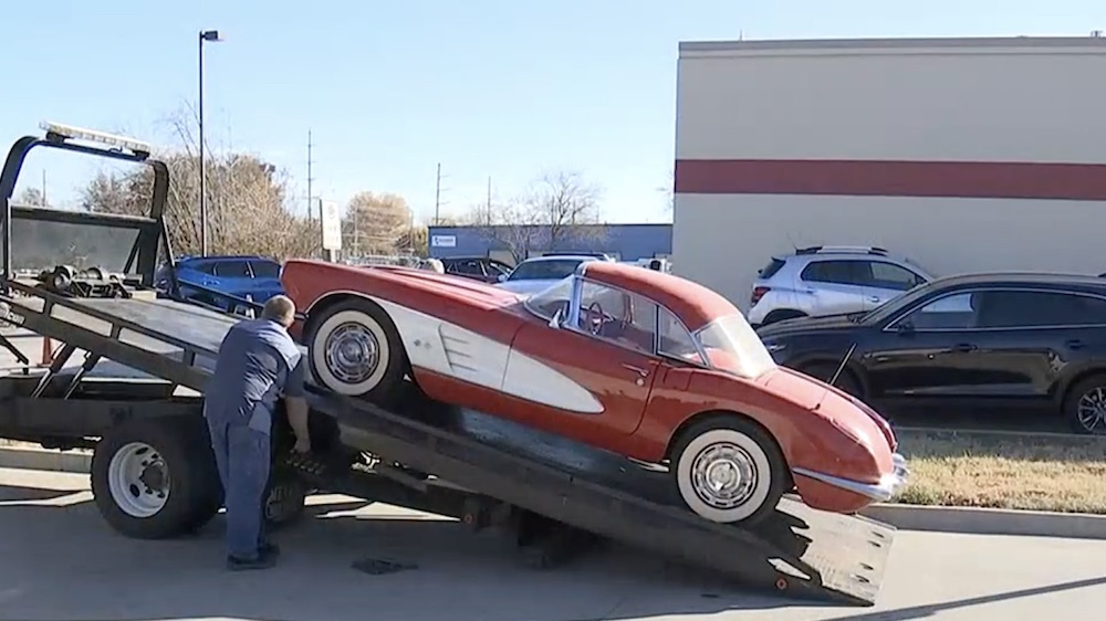 Seized 1959 Corvette